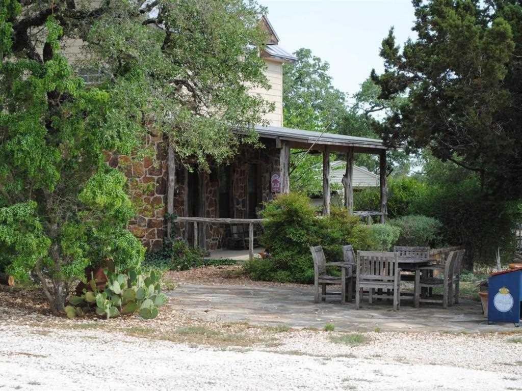 Last Outpost Bandera Ranch House Luaran gambar